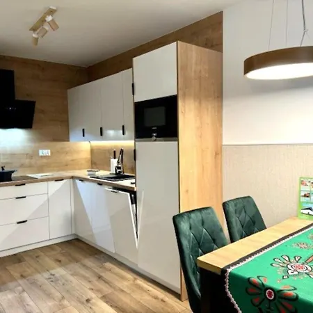 Panorama Karkonoszy - Apartamenty Komfort Z Widokiem Na Sniezke I Aquapark Апартаменты *