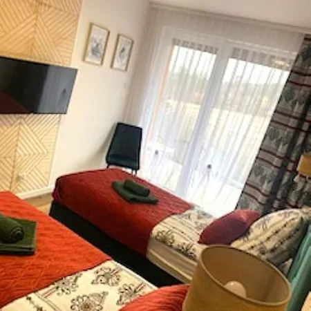Апартаменты Panorama Karkonoszy - Apartamenty Komfort Z Widokiem Na Sniezke I Aquapark Карпач